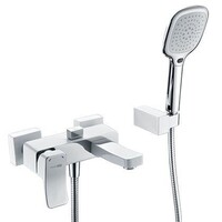 WasserKraft Aller 1061WHITE Смеситель для ванны с коротким изливом (в компл. шланг и лейка 3х-функц. белый)